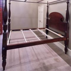 9334FP - Canopy Bed (2)
